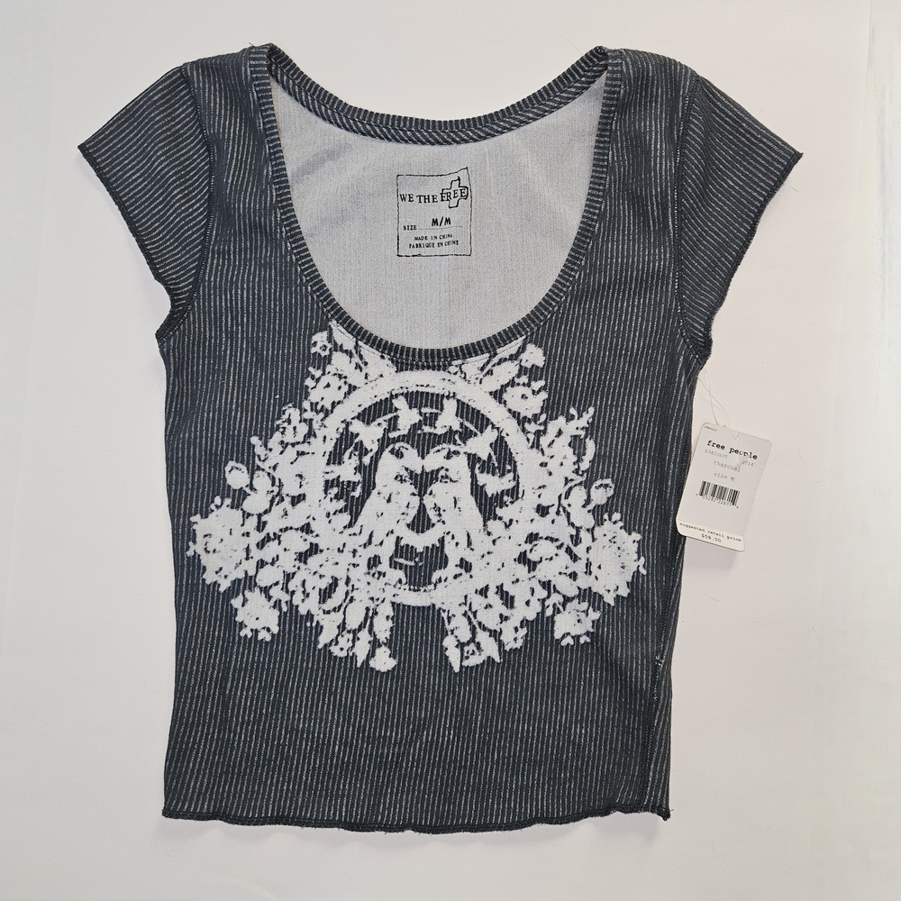 We The Free Grey and White Love Birds Floral Ribbed Tee Sz M NEW